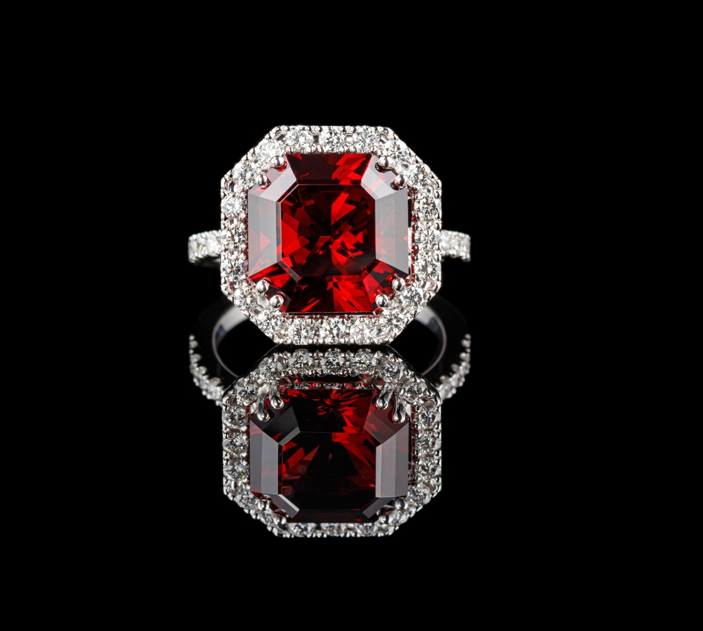 The Most All Expensive Red Diamond Rings:You Need To Know