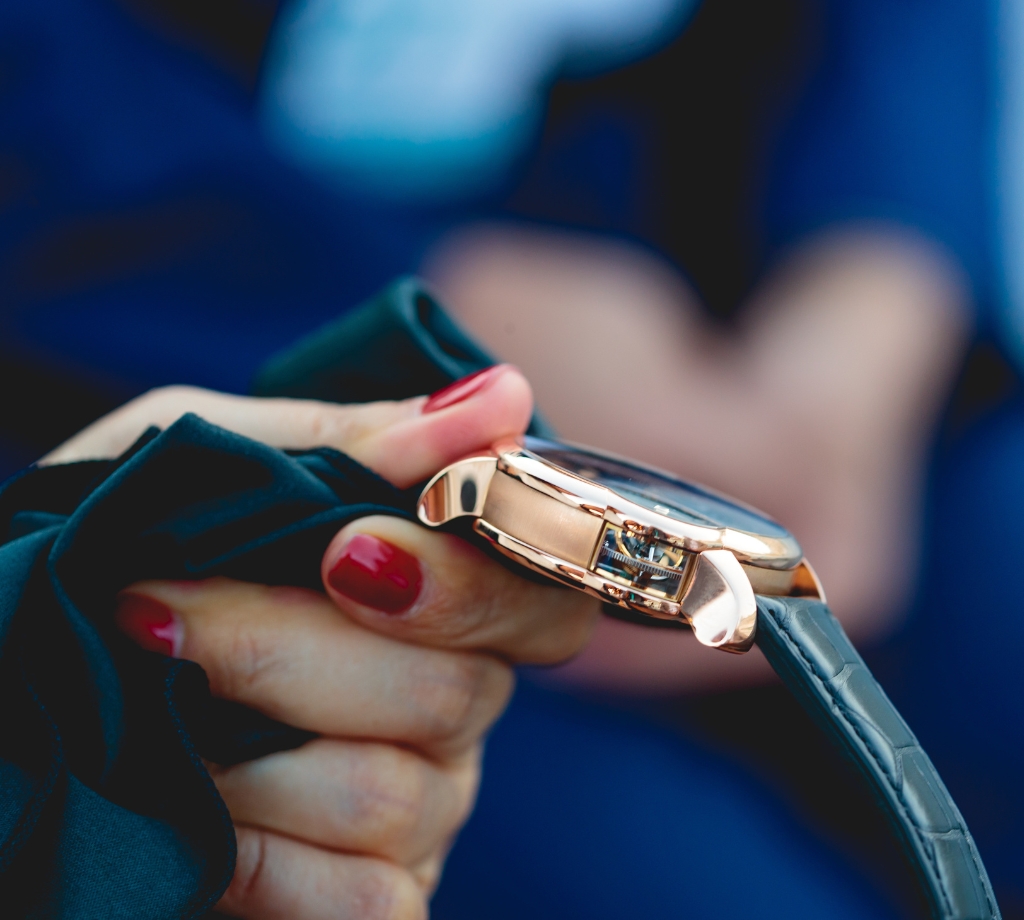 Where Can You Sell Your Cartier Watch: Beverly Hills Guide to Trusted Buyers