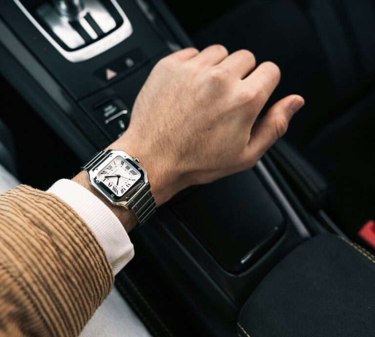 Cartier Panthère Small vs Medium: Which Offers Better Long-Term Value?